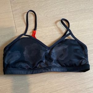 Lululemon 6 bra